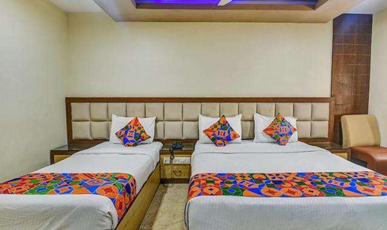 Fabhotel Central Palace Chennai Eksteriør bilde